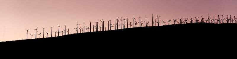 Windmolens in de avond